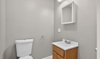 279 S Main St, Athol, MA 01331