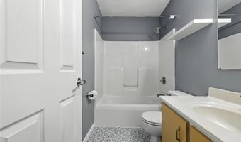 2925 Mahogany Ln, Arnold, MO 63010