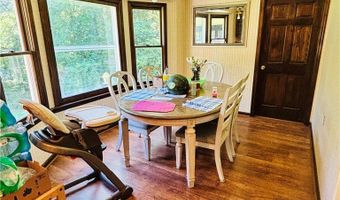 110 Saxon Woods Dr, Athens, GA 30607