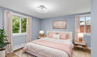 20 Colonial Dr 10, Andover, MA 01810