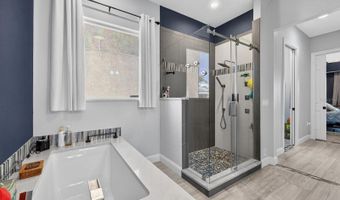 1224 ACAPPELLA Ln, Apollo Beach, FL 33572