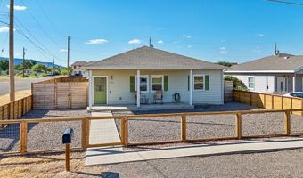 1609 W Uvalde, Alpine, TX 79830
