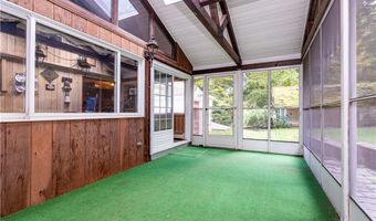 1904 Old Louisquisset Pike, Lincoln, RI 02865