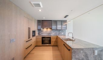 1000 Auahi St 2904, Honolulu, HI 96814