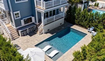 169 16th St, Avalon, NJ 08202