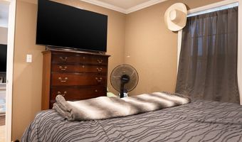 403 NW 13th St, Andrews, TX 79714