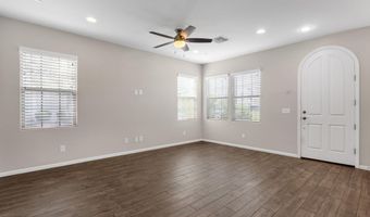 2477 W MARKET Pl 34, Chandler, AZ 85248