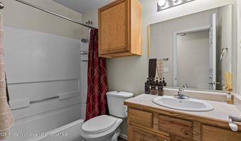 321 Columbine Dr, Rifle, CO 81650