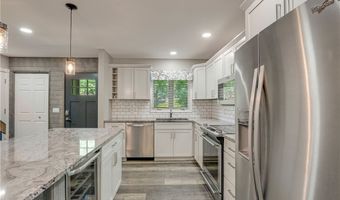 455-55 Meadowview Dr, Aurora, OH 44202