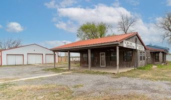 205 S Mayes St, Adair, OK 74330