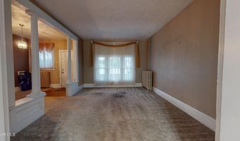 892 30th St, Altoona, PA 16601