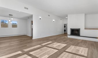 475 Parum Rd, Colchester, CT 06415