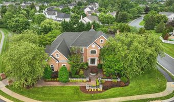 43582 OLD KINDERHOOK Dr, Ashburn, VA 20147