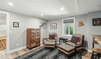 25 Rock Way, East Greenwich, RI 02818