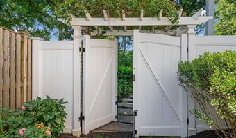 114 SPA VIEW Ave, Annapolis, MD 21401