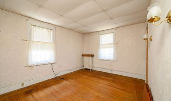 2 Harbell Ter, Boston, MA 02122
