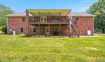 419 Holly Hills Dr, Altavista, VA 24517