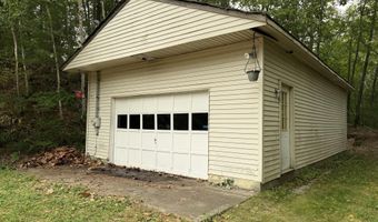 21 7th St, Auburn, ME 04210