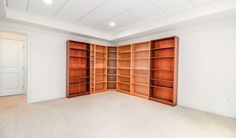 21 Great Heron Ln 21, Brookfield, CT 06804