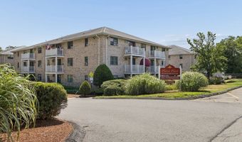 8 Kenmar Dr 60, Billerica, MA 01821