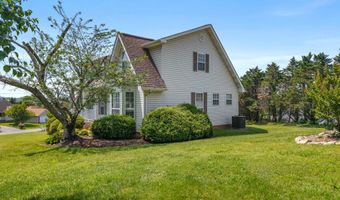 2412 Colonial Dr, Athens, TN 37303