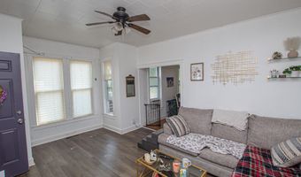 31 Dewitt St, Amsterdam, NY 12010