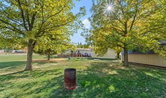 206 208 E Minerva St, Albion, IA 50005