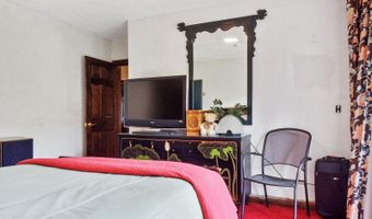 60 Abena Shr, Belgrade, ME 04917