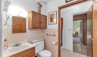 1940 ALICE Dr, Astor, FL 32102