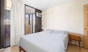 2752 Kaaha St 309, Honolulu, HI 96826