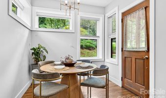 174 Morningside Dr, Asheville, NC 28806