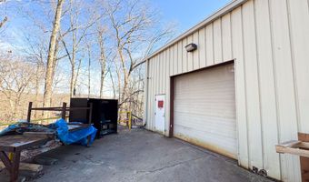 10 Denlar Dr, Chester, CT 06412