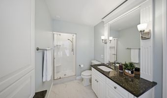 5 Beaver Pond Rd, Albany, NY 12211