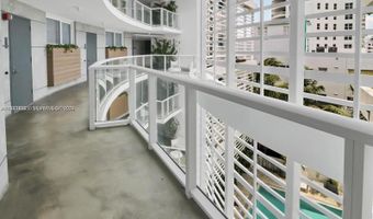 9821 E Bay Harbor Dr 503, Bay Harbor Islands, FL 33154