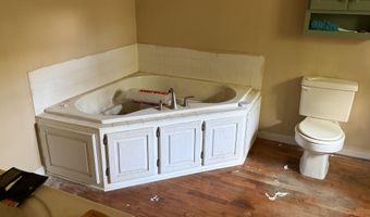 109 Oak Dr, Booneville, MS 38829