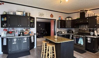 112 S College St, Adams, WI 53910