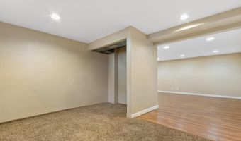 1320 N Penn St, Aberdeen, SD 57401