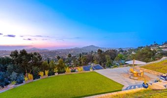9420 Crest Dr, Spring Valley, CA 91977