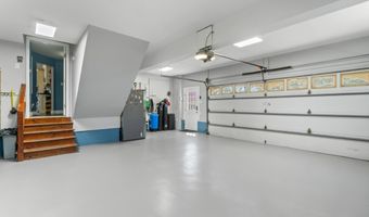 111 Waterway Ct, Aydlett, NC 27916