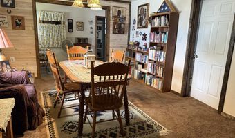 907 S Main St, Bicknell, IN 47512