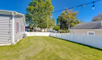 6 GROVE St, Aberdeen, MD 21001