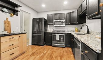 637 Liberty Pointe Dr, Ann Arbor, MI 48103