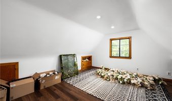 68 Bondcroft Dr, Amherst, NY 14226