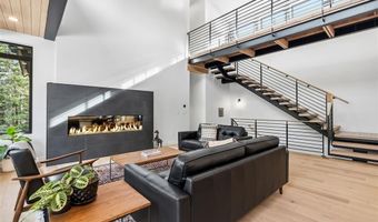 331 Doris Dr, Blue River, CO 80424