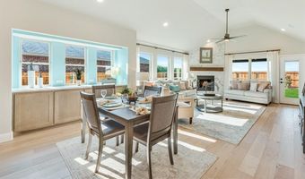 210 Comanche Trl, Alvarado, TX 76009