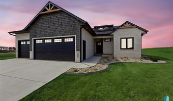 405 N Sunshine Ave, Brandon, SD 57005
