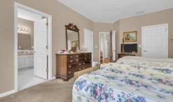 82 Mission Way, Barnegat, NJ 08005