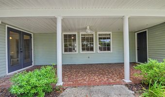31 Chantilly Ter, Bay St. Louis, MS 39520