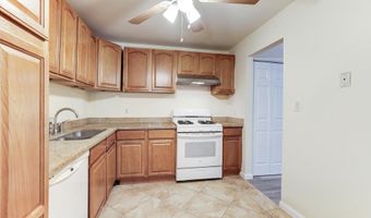 7905 DASSETT Ct 101, Annandale, VA 22003