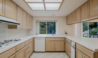 5033 Nighthawk Way, Oceanside, CA 92056